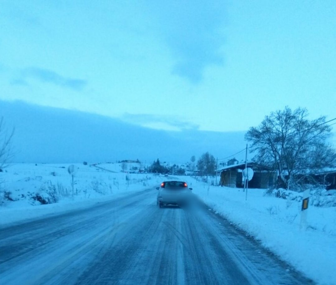 Casi 5000 estudiantes no han podido acudir hoy a clase en Segovia por la nieve Casi 5000 estudiantes no han podido acudir hoy a clase en Segovia por la nieve