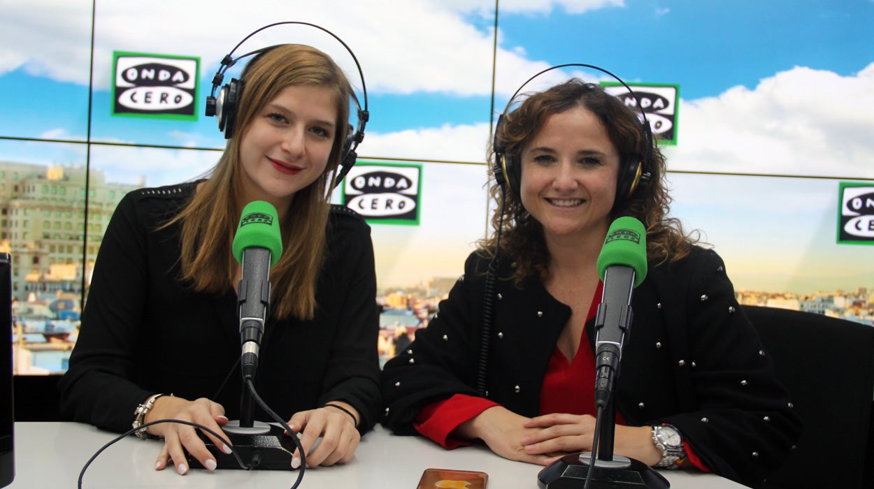Vanessa Velasco y María Suárez: "El mundo de la aviación siempre ha sido de todos, pero somos pocas mujeres por temas culturales y educativos" Vanessa Velasco y María Suárez: "El mundo de la aviación siempre ha sido de todos, pero somos pocas mujeres por temas culturales y educativos"