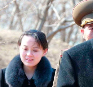 Kim Jong-un con su hermana pequeña Kim Yo-jong Kim Jong-un con su hermana pequeña Kim Yo-jong