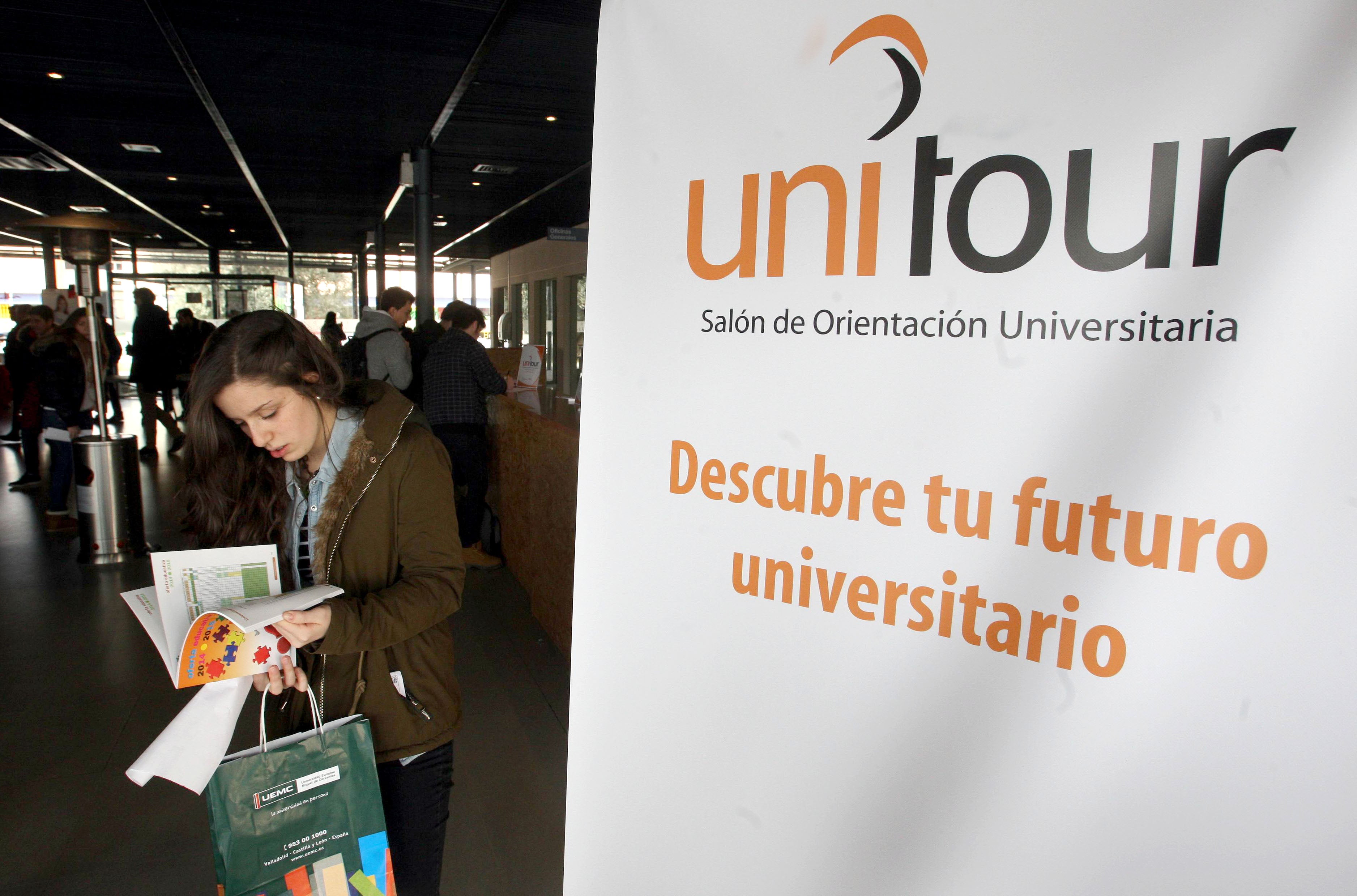 XII Edición del Salón de Orientación Universitaria UNITOUR XII Edición del Salón de Orientación Universitaria UNITOUR