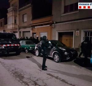 Los Mossos desarrollan una operación en el área de Barcelona contra los 'Ángeles del Infierno' Los Mossos desarrollan una operación en el área de Barcelona contra los 'Ángeles del Infierno'