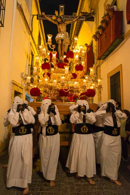 Turismo en la Onda. Pasos y Misterios . La Semana Santa en el interior de Andalucía y Sicilia. Turismo en la Onda. Pasos y Misterios . La Semana Santa en el interior de Andalucía y Sicilia.