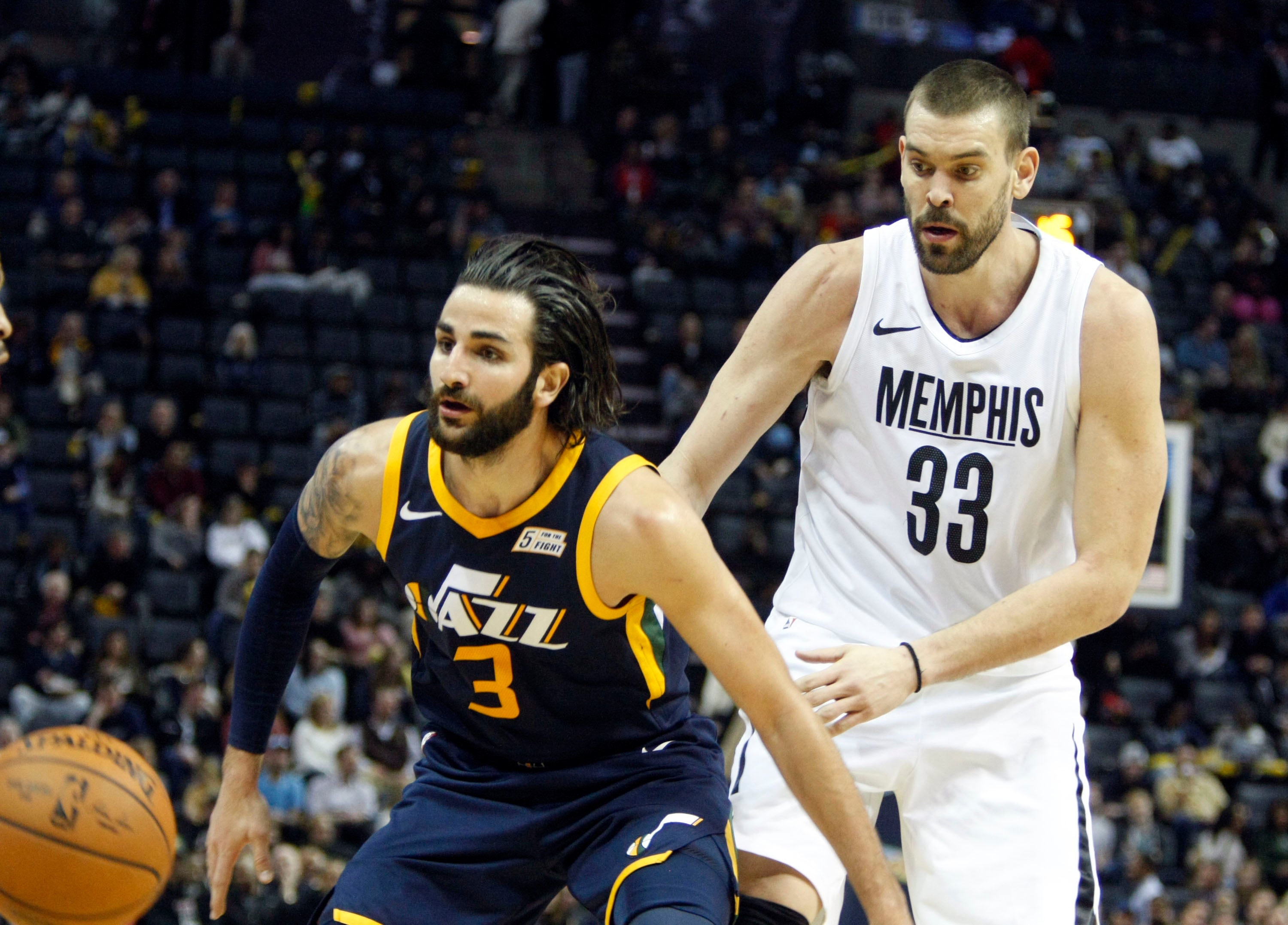Ricky Rubio le gana la partida a Marc Gasol en la séptima victoria seguida de los Jazz Ricky Rubio le gana la partida a Marc Gasol en la séptima victoria seguida de los Jazz