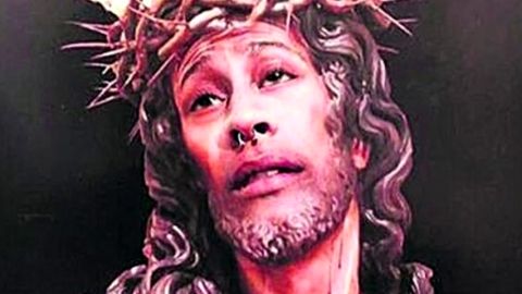 Condenan a un joven a pagar 480 euros de multa por difundir un fotomontaje de un cristo con su cara