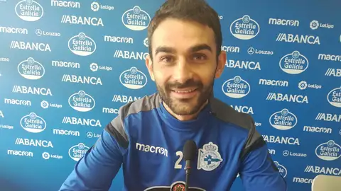 Adrián López Delantero del Deportivo