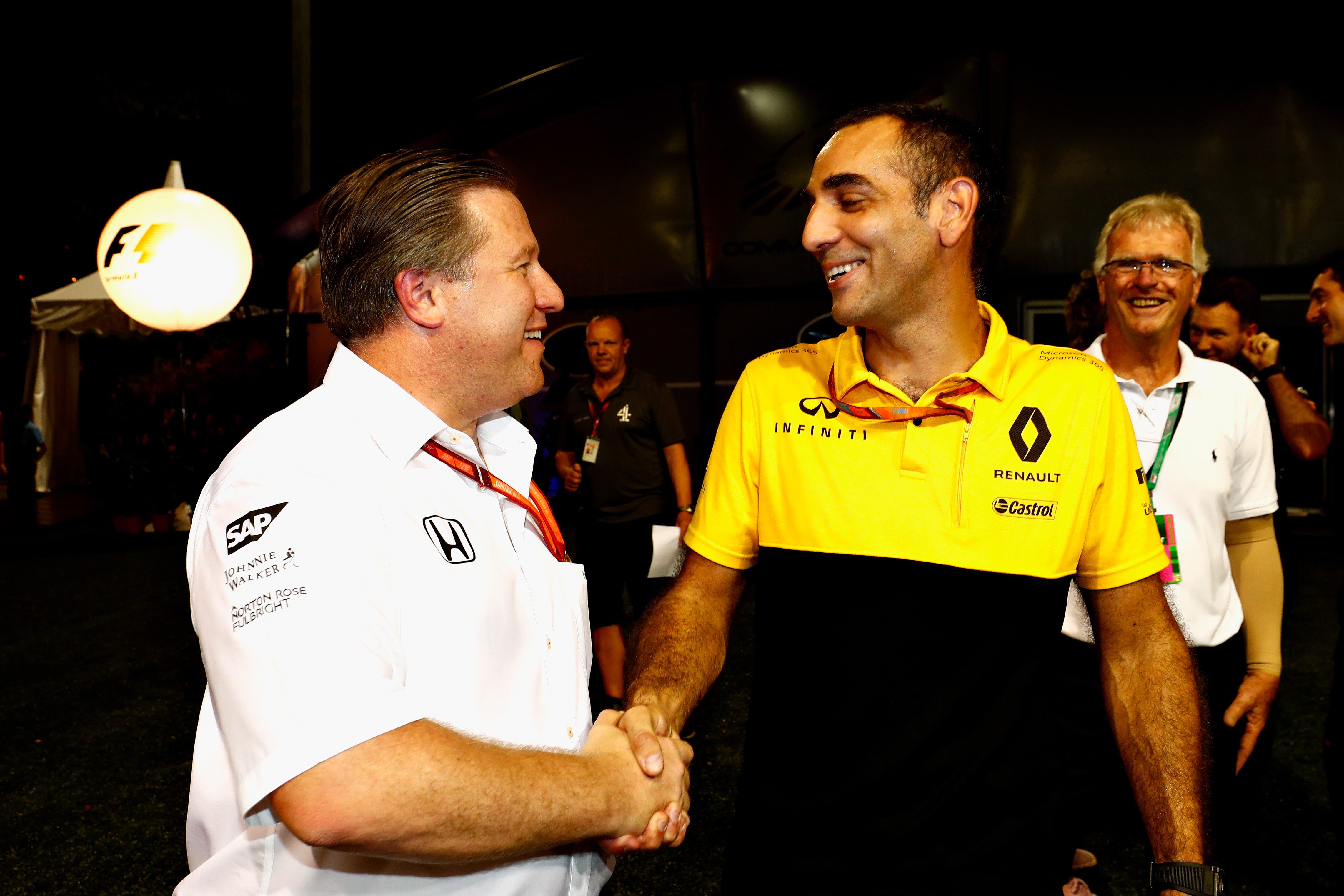 Renault avisa a McLaren: "Esto no va a ser como con Honda" Renault avisa a McLaren: "Esto no va a ser como con Honda"