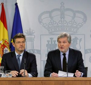 El ministro Rafael Catalá y el ministro portavoz Íñigo Méndez de Vigo El ministro Rafael Catalá y el ministro portavoz Íñigo Méndez de Vigo