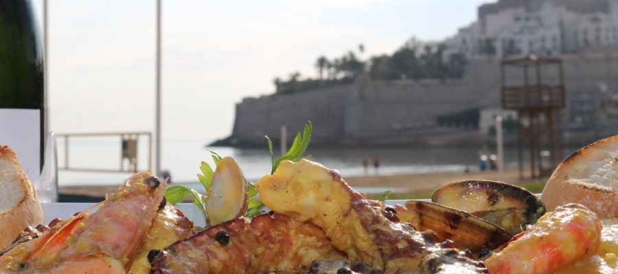 La gastronomía es uno de los grandes atractivos de Peñíscola. La gastronomía es uno de los grandes atractivos de Peñíscola.