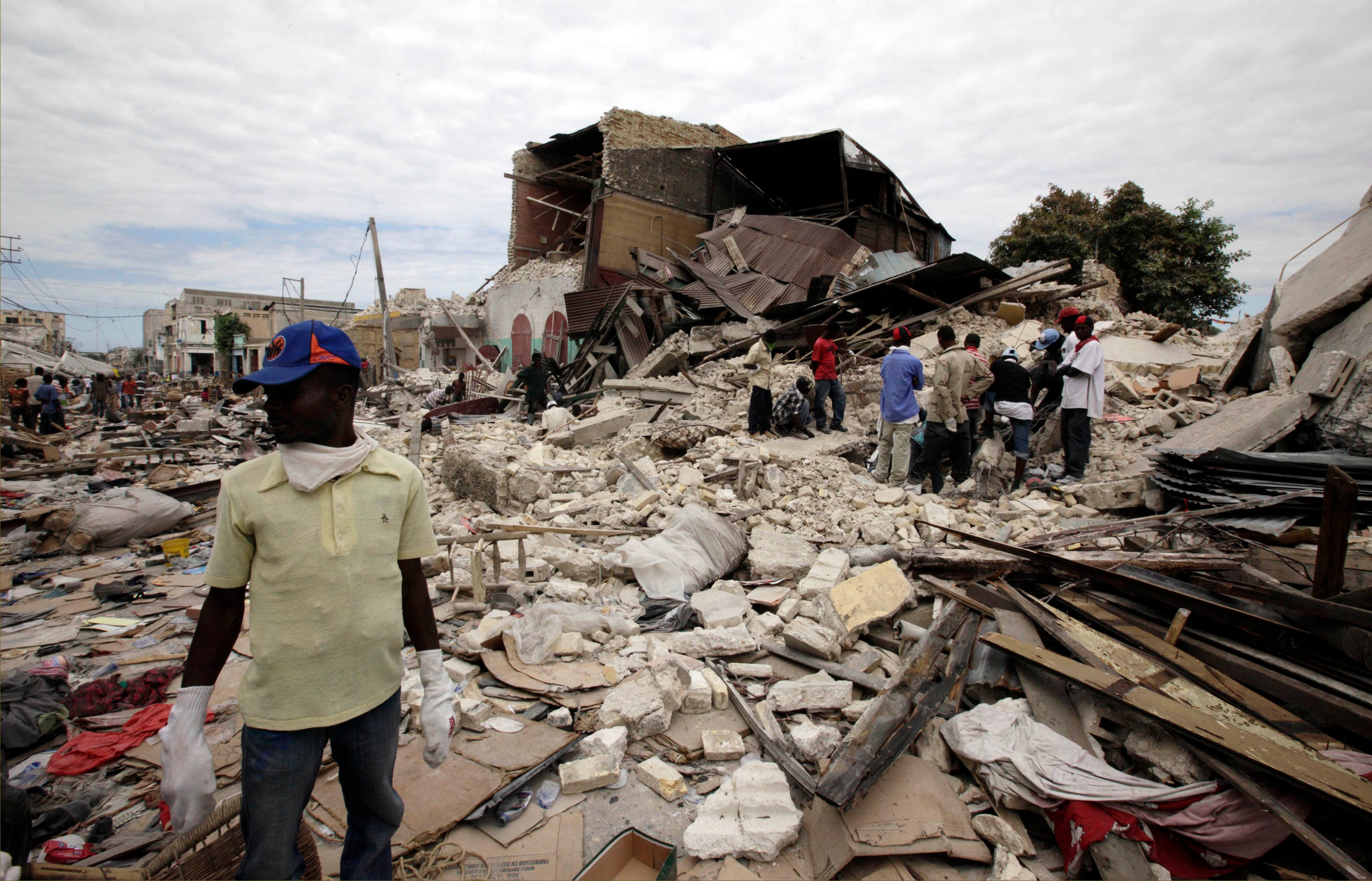 Dimite la vicedirectora de Oxfam por el escándalo de la explotación sexual en Haití Dimite la vicedirectora de Oxfam por el escándalo de la explotación sexual en Haití