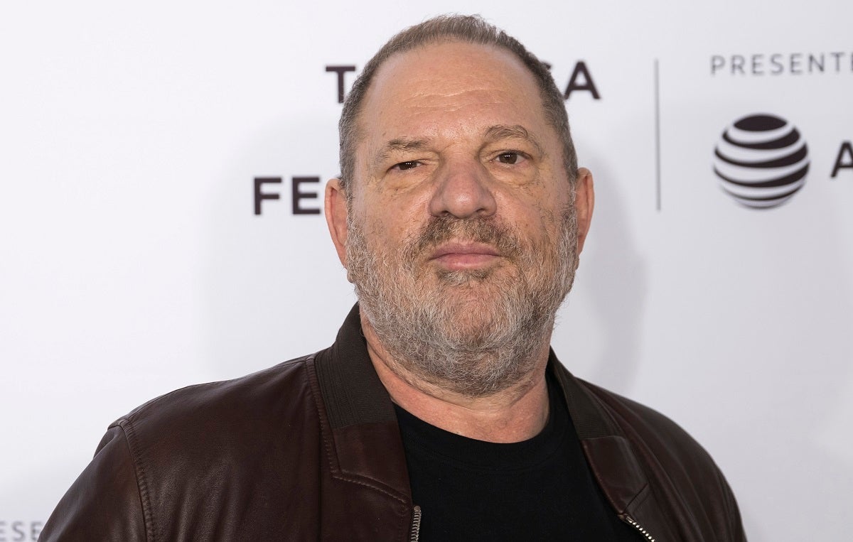 Harvey Weinstein se entrega en una comisaría de Nueva York Harvey Weinstein se entrega en una comisaría de Nueva York