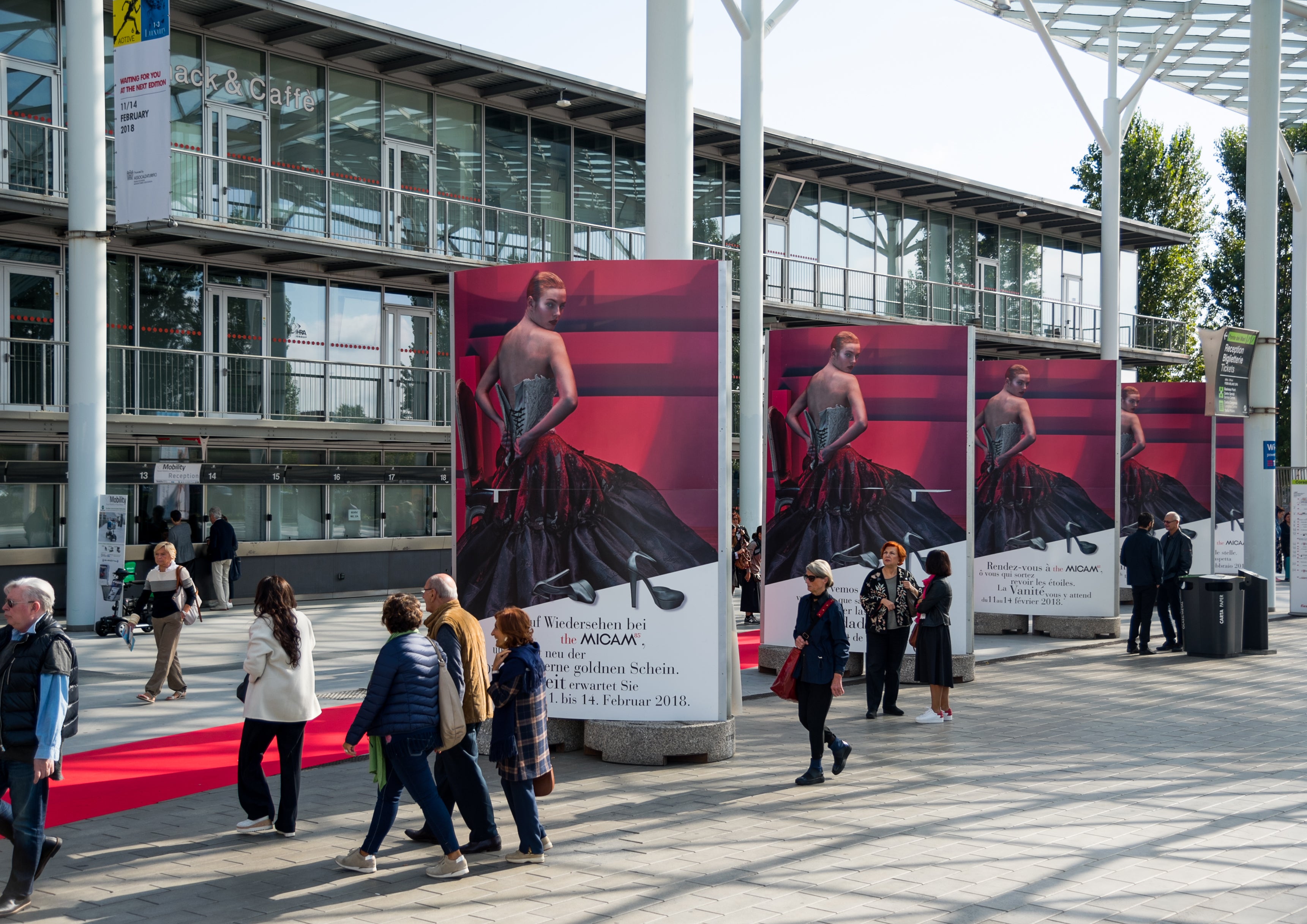 La feria MICAM de Italia sirve al sector calzado para calibrar el ánimo de los compradores en este inicio de año La feria MICAM de Italia sirve al sector calzado para calibrar el ánimo de los compradores en este inicio de año
