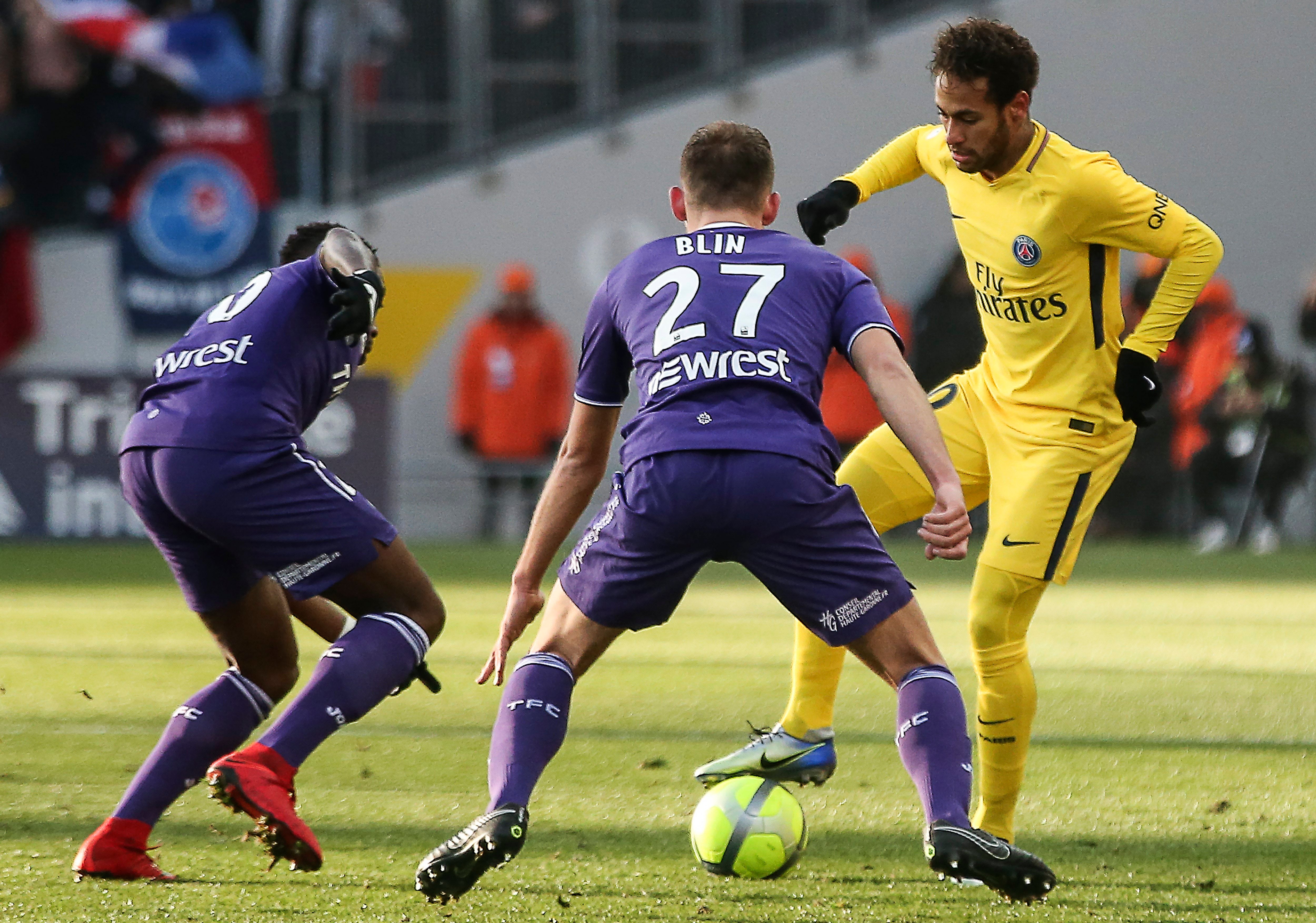 Neymar da una ajustada victoria al PSG antes de medirse al Real Madrid Neymar da una ajustada victoria al PSG antes de medirse al Real Madrid