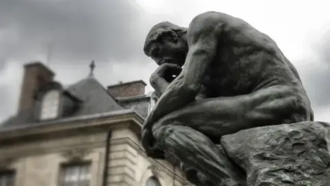 El Pensador de Rodin es una de las representaciones más populares de la reflexión_643x397 El Pensador de Rodin es una de las representaciones más populares de la reflexión_643x397