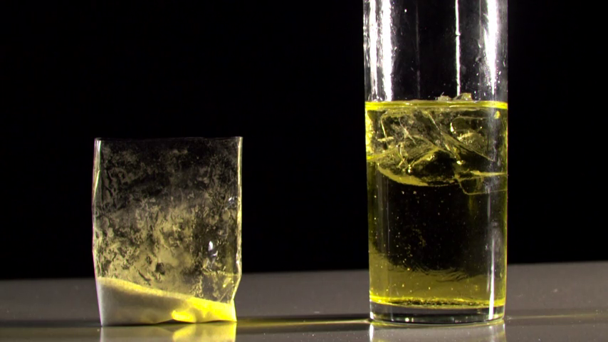 Sumisión química: cómo se produce y consejos para evitarla episode artwork