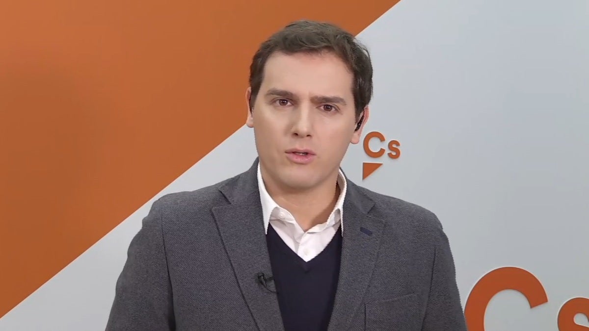 Albert Rivera: "El proyecto del PP y del PSOE se agota y ahora toca empujar al bipartidismo" Albert Rivera: "El proyecto del PP y del PSOE se agota y ahora toca empujar al bipartidismo"
