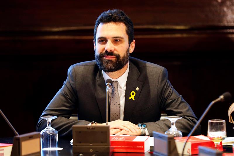 Torrent llevará al Tribunal de Estrasburgo la impugnación al TC que hizo el Gobierno contra la investidura de Puigdemont Torrent llevará al Tribunal de Estrasburgo la impugnación al TC que hizo el Gobierno contra la investidura de Puigdemont