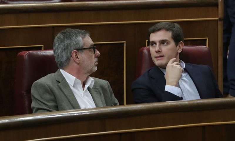 La tertulia: Ciudadanos agita el panorama político La tertulia: Ciudadanos agita el panorama político