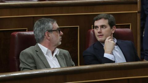 Albert Rivera junto a Jos&eacute; Manuel Villegas en el Congreso