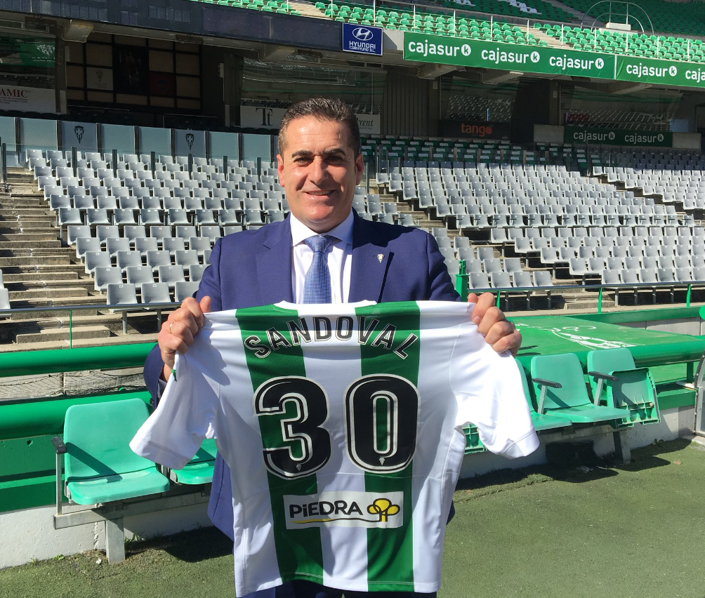 Sandoval: "Me considero un entrenador que no estoy para elegir y me gusta estar en equipos para trabajar" Sandoval: "Me considero un entrenador que no estoy para elegir y me gusta estar en equipos para trabajar"