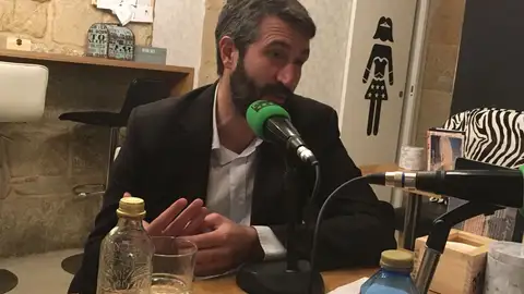 Alberto Varela - alcalde de Vilagarcia Pontevedra en la Onda