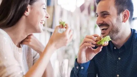 Tener pareja engorda Tener pareja engorda