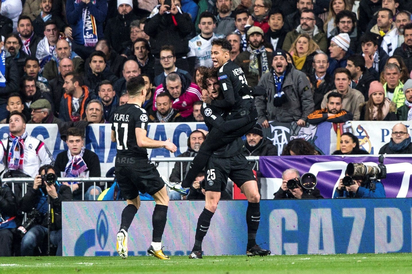 El Fuenlabrada 'trolea' al PSG tras su derrota ante el Real Madrid en el Bernabéu El Fuenlabrada 'trolea' al PSG tras su derrota ante el Real Madrid en el Bernabéu