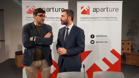 Primer foro de viviendas para uso tur&iacute;stico.