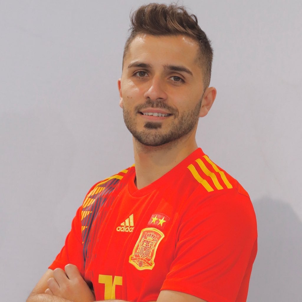 Rafa Usín: "El Fútbol Sala en España es más alegre que en otros países". Rafa Usín: "El Fútbol Sala en España es más alegre que en otros países".