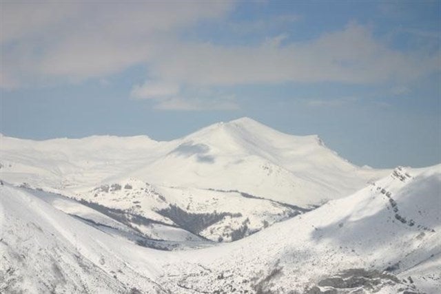 Cantabria pendiente de los caudales de los ríos y del riesgo de aludes Cantabria pendiente de los caudales de los ríos y del riesgo de aludes