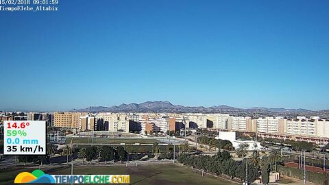 Captura de imagen de la webcam de TiempoElche en el barrio Altabix/Universidad de Elche