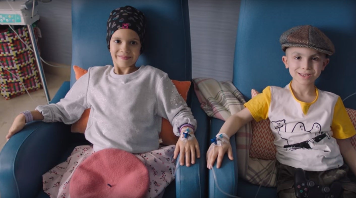 La canción 'I will survive', nuevo lema de la Fundación Juegaterapia en la lucha contra el cáncer infantil La canción 'I will survive', nuevo lema de la Fundación Juegaterapia en la lucha contra el cáncer infantil