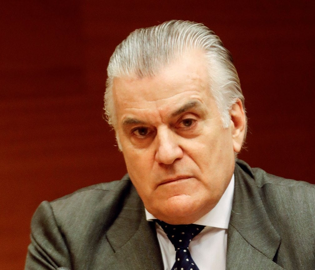 La Fiscalía pide la entrada en prisión inmediata para Bárcenas y otros 15 condenados por el 'caso Gürtel' La Fiscalía pide la entrada en prisión inmediata para Bárcenas y otros 15 condenados por el 'caso Gürtel'