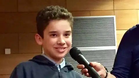 Marc, el fan de Julia en la onda y Personas Físicas Marc, el fan de Julia en la onda y Personas Físicas