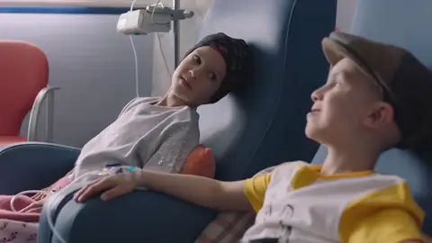 'I will survive', el nuevo grito de guerra de la Fundación Juegaterapia para luchar contra el cáncer infantil 'I will survive', el nuevo grito de guerra de la Fundación Juegaterapia para luchar contra el cáncer infantil