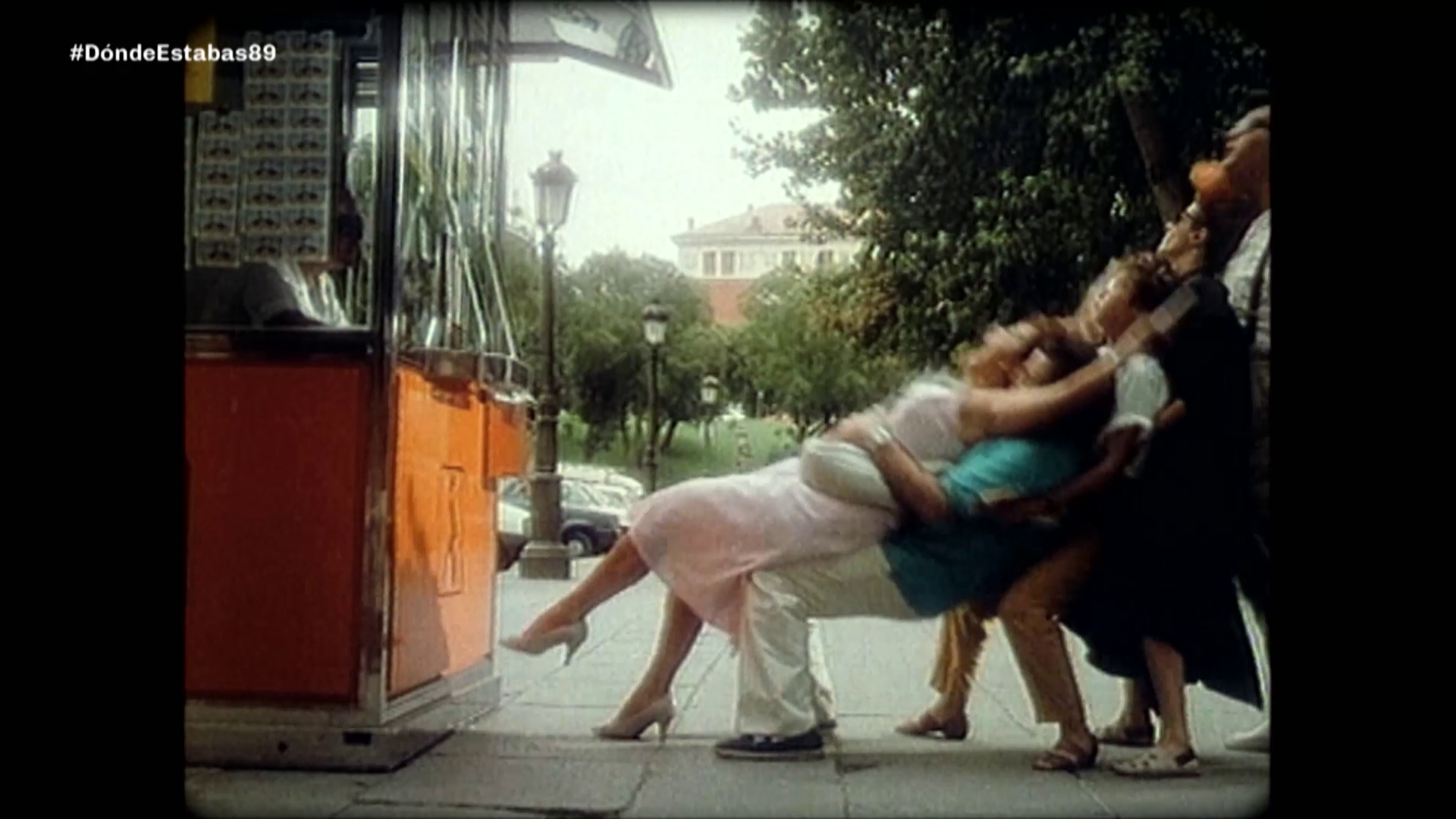 El "Cuponazo" de la ONCE deja 6,3 millones en Almendralejo y "La Primitiva" 100.000 euros en Mérida El "Cuponazo" de la ONCE deja 6,3 millones en Almendralejo y "La Primitiva" 100.000 euros en Mérida