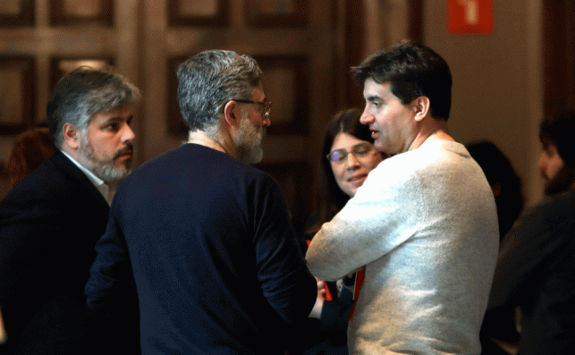 La CUP se reúne para decidir si apoya el acuerdo entre Junts per Catalunya y Esquerra La CUP se reúne para decidir si apoya el acuerdo entre Junts per Catalunya y Esquerra