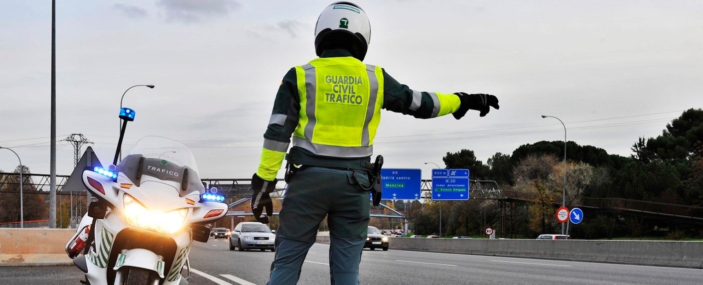 Tráfico desarrolla esta semana en Extremadura una campaña de vigilancia de los autobuses escolares Tráfico desarrolla esta semana en Extremadura una campaña de vigilancia de los autobuses escolares