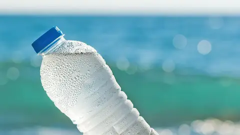 botella-plastico1.jpg botella plastico1