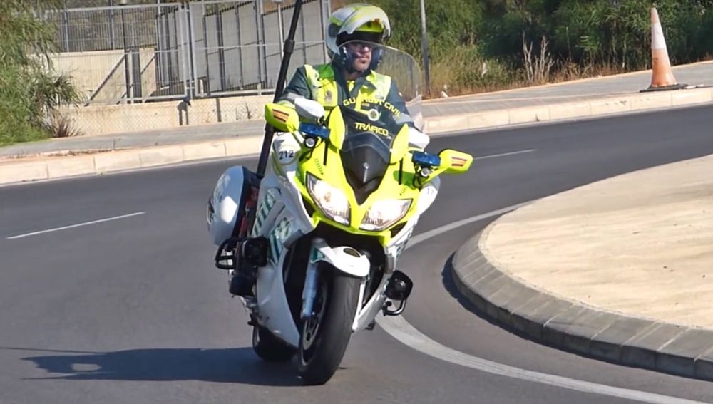 Las motos de la Guardia Civil comienzan a usar radares móviles
