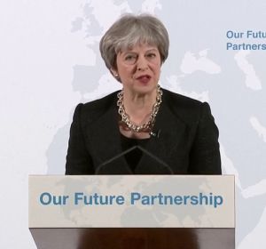 Theresa May presenta sus cinco líneas rojas sobre el 'Brexit' Theresa May presenta sus cinco líneas rojas sobre el 'Brexit'
