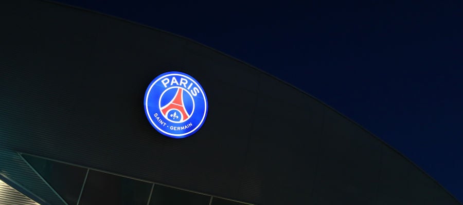 El logo del PSG, en el Parque de los Príncipes El logo del PSG, en el Parque de los Príncipes
