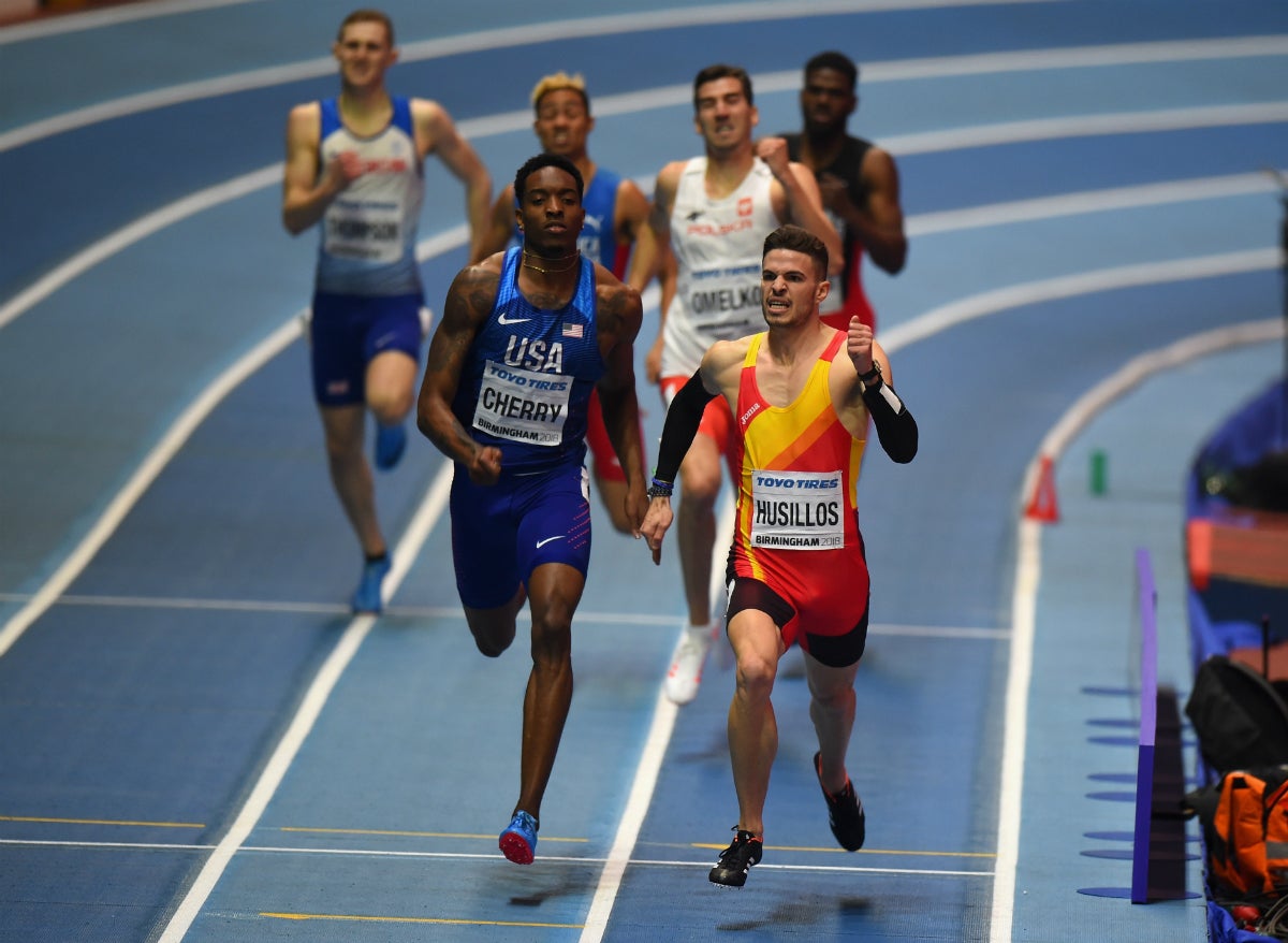 Descalifican a Óscar Husillos tras haber ganado la medalla de oro en los 400 metros Descalifican a Óscar Husillos tras haber ganado la medalla de oro en los 400 metros
