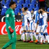 Los jugadores del Leganés celebran uno de los goles frente al Málaga
