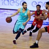 Pau Rivas en el partido frente al Murcia