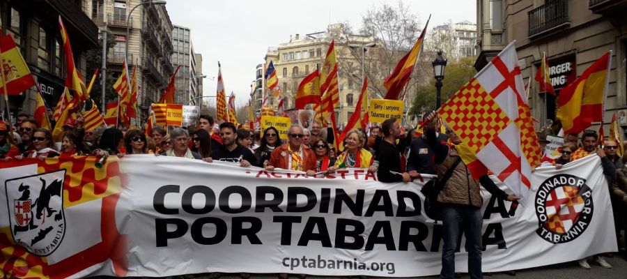 La cabecera de la manifestación de Tabarnia La cabecera de la manifestación de Tabarnia