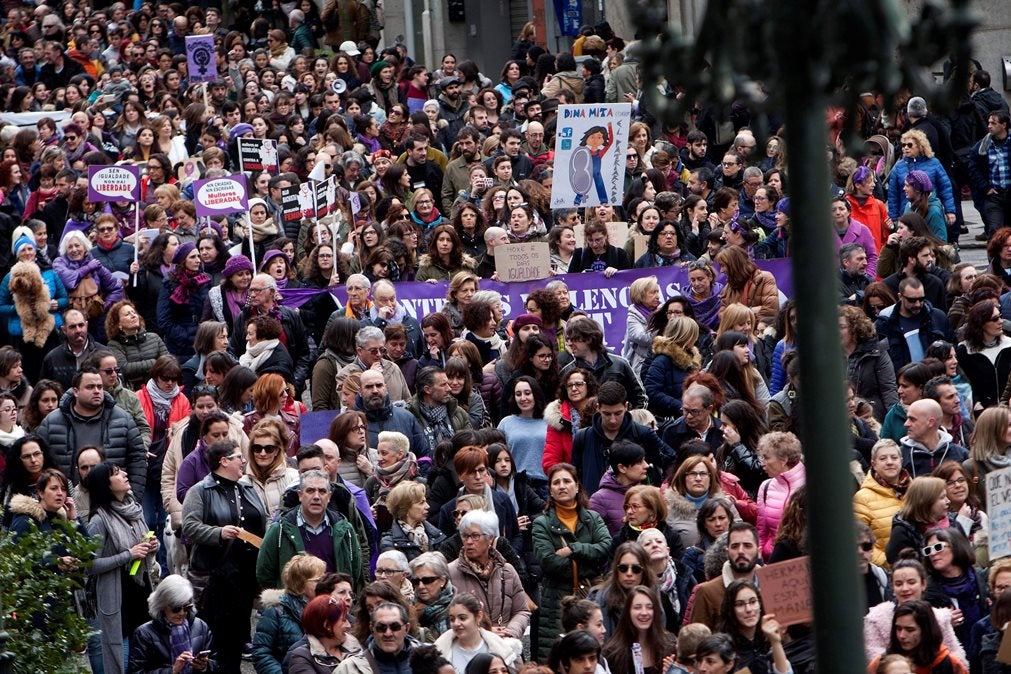 Día Internacional de la Mujer: ¿por qué el violeta es el color de la lucha feminista? Día Internacional de la Mujer: ¿por qué el violeta es el color de la lucha feminista?