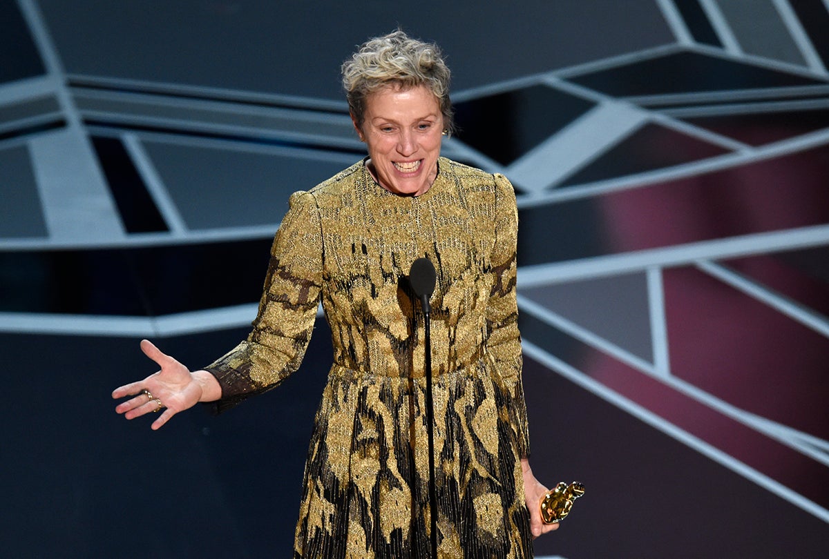 El reivindicativo discurso de Frances McDormand tras ganar el Oscar a la Mejor Actriz: "Todas tenemos historias que contar" El reivindicativo discurso de Frances McDormand tras ganar el Oscar a la Mejor Actriz: "Todas tenemos historias que contar"