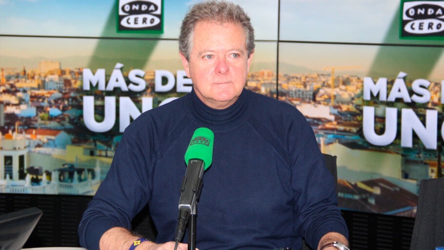 Juan Luis Cano en los estudios de Onda Cero
