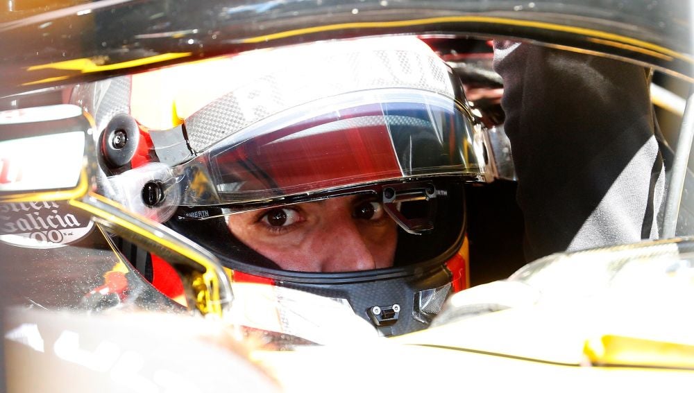 Carlos Sainz, durante los entrenamiento de F1 en Montmeló