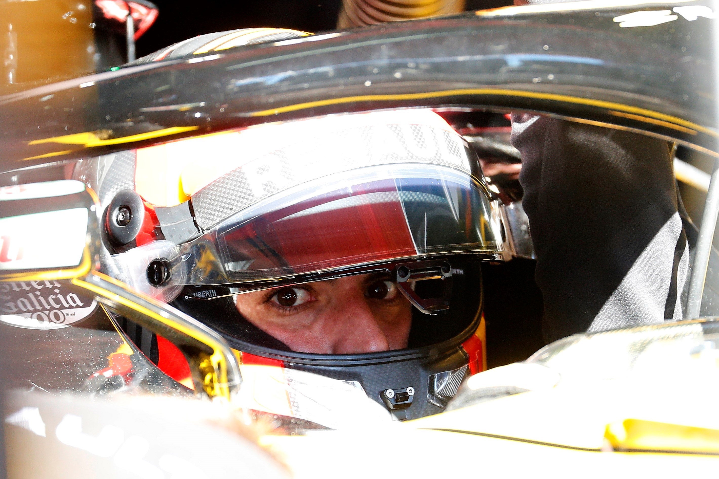 Carlos Sainz: "Me siento muy positivo antes del comienzo de la temporada" Carlos Sainz: "Me siento muy positivo antes del comienzo de la temporada"